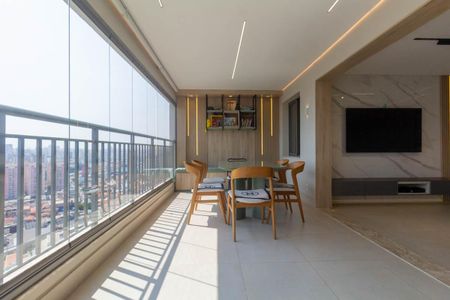 Varanda de apartamento à venda com 3 quartos, 114m² em Vila Carrão, São Paulo