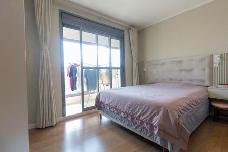 Apartamento à venda com 114m², 3 quartos e 2 vagasSuíte 1