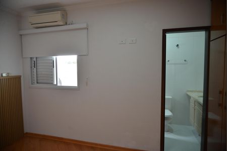 Casa à venda com 146m², 3 quartos e 4 vagasBanheiro do Quarto 3