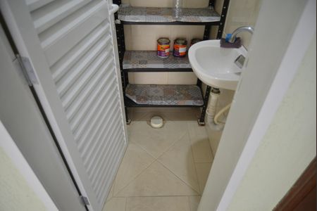 Casa à venda com 146m², 3 quartos e 4 vagasDespensa