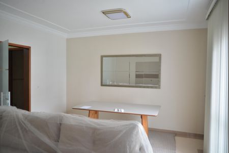 Casa à venda com 146m², 3 quartos e 4 vagasSala