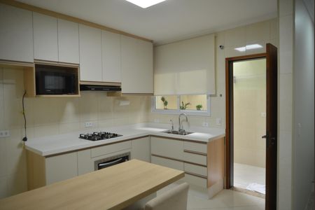 Casa à venda com 146m², 3 quartos e 4 vagasCozinha