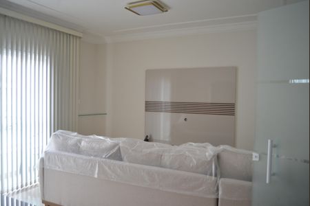 Sala de casa à venda com 3 quartos, 146m² em Vila Gilda, Santo André