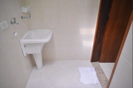 Casa à venda com 146m², 3 quartos e 4 vagasÁrea de Serviço