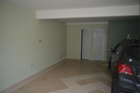 Casa à venda com 146m², 3 quartos e 4 vagasÁrea comum