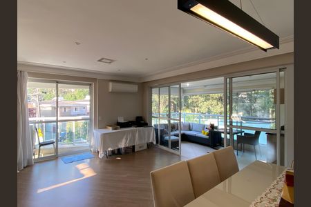 Apartamento à venda com 143m², 3 quartos e 3 vagas Apartamento à venda com 143m², 3 quartos e 3 vagasSala
