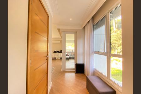Apartamento à venda com 143m², 3 quartos e 3 vagas Apartamento à venda com 143m², 3 quartos e 3 vagasSala