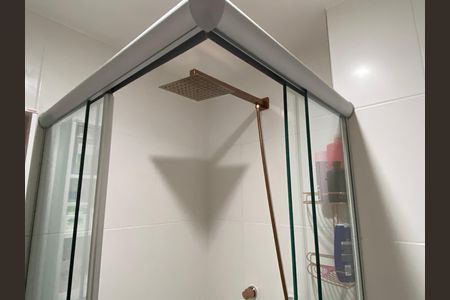 Apartamento à venda com 143m², 3 quartos e 3 vagas Apartamento à venda com 143m², 3 quartos e 3 vagasBanheiro da Suíte 1