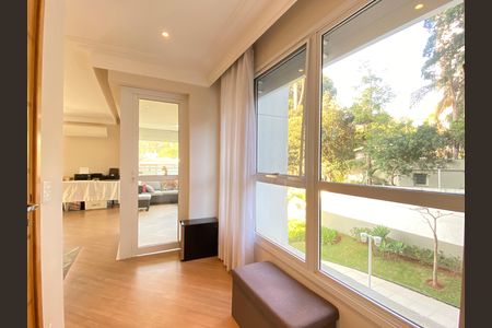 Apartamento à venda com 143m², 3 quartos e 3 vagas Apartamento à venda com 143m², 3 quartos e 3 vagasSala