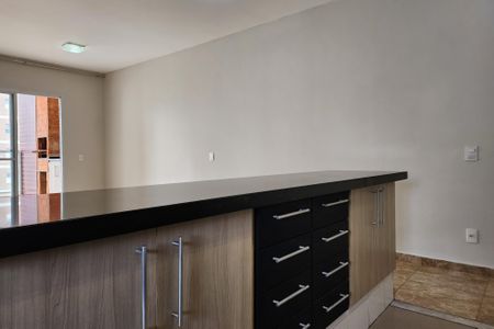 Apartamento à venda com 102m², 3 quartos e 2 vagasCozinha 