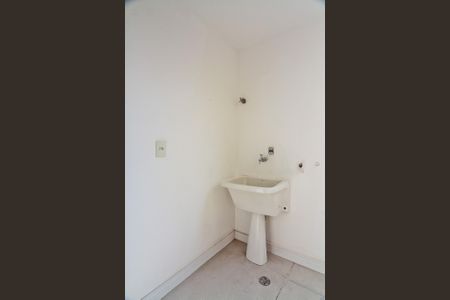 Casa de condomínio à venda com 157m², 3 quartos e 2 vagas Casa de condomínio à venda com 157m², 3 quartos e 2 vagasÁrea de Serviço