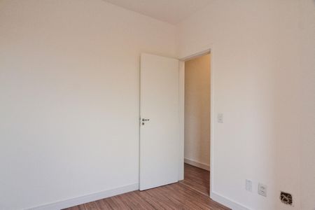 Casa de condomínio à venda com 157m², 3 quartos e 2 vagas Casa de condomínio à venda com 157m², 3 quartos e 2 vagasQuarto