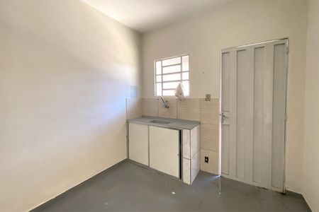 Casa para alugar com 360m², 3 quartos e 2 vagasEdícula - Cozinha