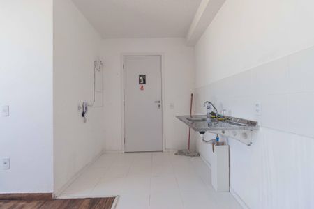 Apartamento à venda com 32m², 2 quartos e sem vaga Apartamento à venda com 32m², 2 quartos e sem vagaSala/Cozinha