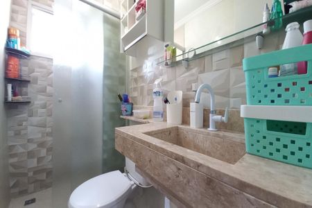 Apartamento à venda com 67m², 2 quartos e 1 vaga Apartamento à venda com 67m², 2 quartos e 1 vagaBanheiro