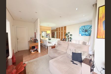 Apartamento à venda com 79m², 2 quartos e 2 vagasSala