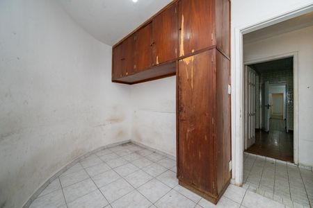 Casa à venda com 350m², 3 quartos e 4 vagasQuarto de Serviço