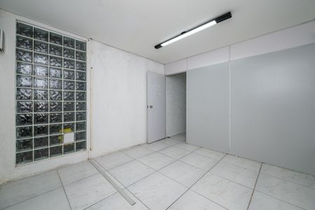 Escritório de casa à venda com 3 quartos, 350m² em Parque Jabaquara, São Paulo