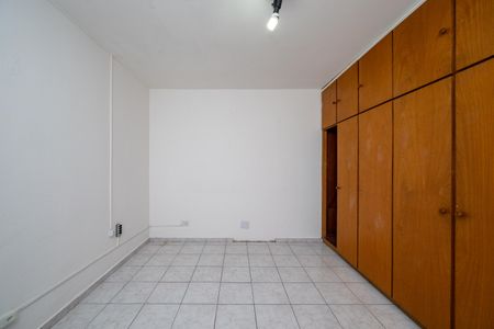 Casa à venda com 350m², 3 quartos e 4 vagasQuarto 2