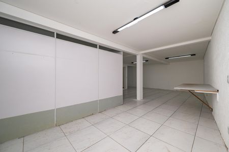 Casa à venda com 350m², 3 quartos e 4 vagasEspaço Salão de Festas