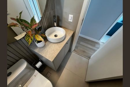 Apartamento à venda com 87m², 3 quartos e 2 vagasBanheiro Social