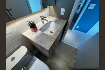 Apartamento à venda com 87m², 3 quartos e 2 vagasBanheiro da Suíte