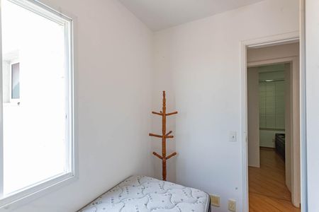 Apartamento à venda com 74m², 3 quartos e 2 vagasQuarto 2