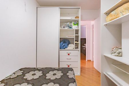 Apartamento à venda com 74m², 3 quartos e 2 vagasQuarto 1