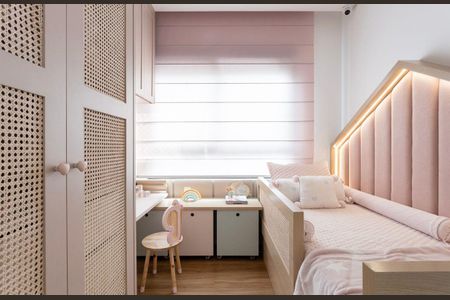 Apartamento à venda com 142m², 3 quartos e 2 vagas Apartamento à venda com 142m², 3 quartos e 2 vagasSuíte 2