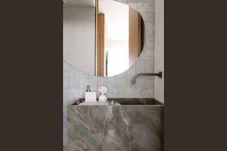 Apartamento à venda com 142m², 3 quartos e 2 vagas Apartamento à venda com 142m², 3 quartos e 2 vagasLavabo