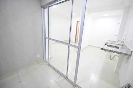 Varanda da Sala de apartamento para alugar com 2 quartos, 44m² em Setor Conde dos Arcos - Complemento, Goiânia