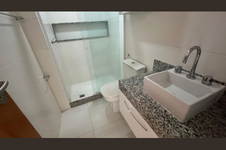 Apartamento à venda com 91m², 3 quartos e 2 vagasBanheiro Social