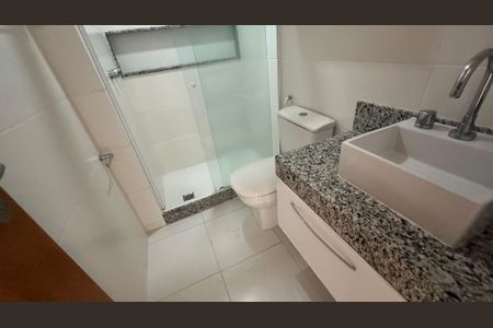 Apartamento à venda com 91m², 3 quartos e 2 vagasBanheiro Social