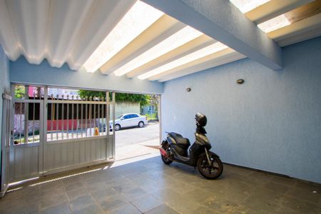 Casa à venda com 162m², 2 quartos e 2 vagasGaragem