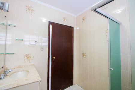 Casa à venda com 162m², 2 quartos e 2 vagasBanheiro