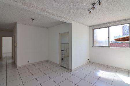Apartamento à venda com 70m², 2 quartos e 1 vagaSala