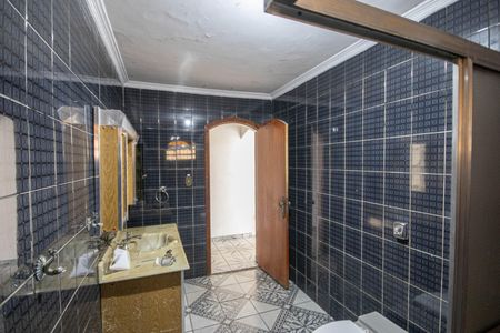 Casa para alugar com 1000m², 3 quartos e 4 vagasBanheiro 2