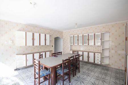 Casa para alugar com 1000m², 3 quartos e 4 vagasCozinha