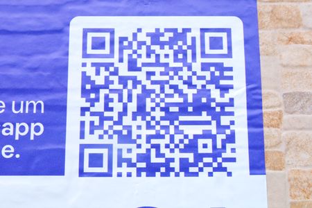 Apartamento para alugar com 45m², 2 quartos e 1 vagaPlaca instalada na fachada do condomínio - Código da placa: JHAR-472