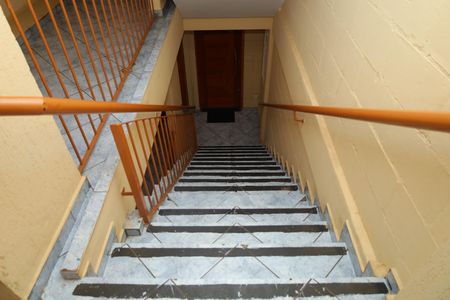 Apartamento para alugar com 45m², 2 quartos e 1 vagaÁrea comum - Saguão do andar