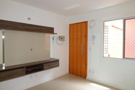 Apartamento para alugar com 45m², 2 quartos e 1 vagaSala