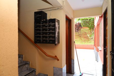 Apartamento para alugar com 45m², 2 quartos e 1 vagaÁrea comum - Saguão do prédio