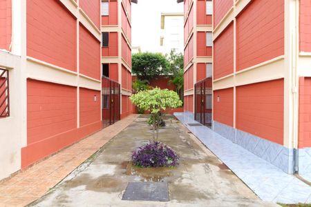 Apartamento para alugar com 45m², 2 quartos e 1 vagaÁrea comum