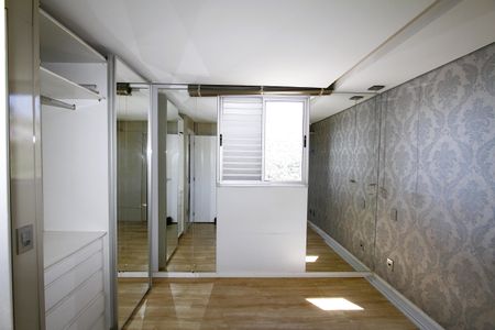 Apartamento à venda com 160m², 4 quartos e 2 vagasCloset