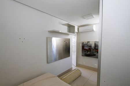 Apartamento à venda com 160m², 4 quartos e 2 vagasQuarto 3