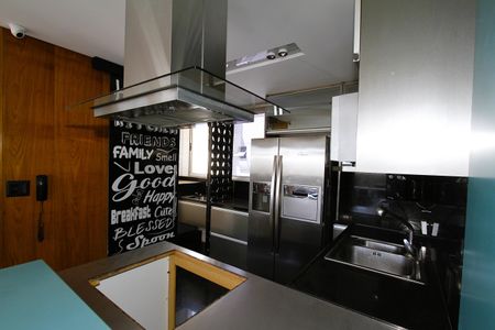 Apartamento à venda com 160m², 4 quartos e 2 vagasCozinha