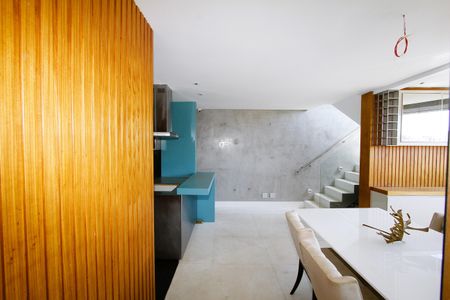 Apartamento à venda com 160m², 4 quartos e 2 vagasSala