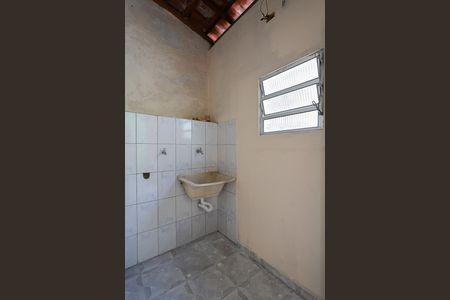 Casa à venda com 120m², 3 quartos e 2 vagas Casa à venda com 120m², 3 quartos e 2 vagasÁrea de serviço