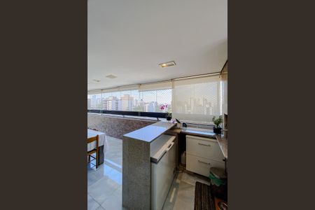 Apartamento à venda com 204m², 3 quartos e 4 vagasVaranda da Sala