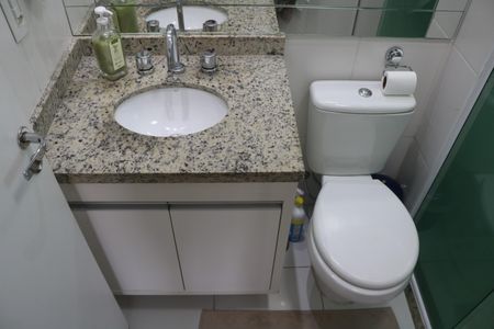 Apartamento à venda com 65m², 2 quartos e 1 vagaBanheiro da Suíte